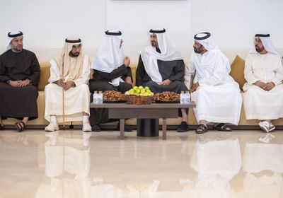 رئيس الإمارات يعزي في وفاة حمد الهاجري