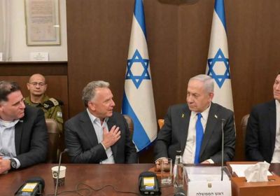 نتنياهو يبحث مع مبعوثي ترامب تفكيك حركة حماس