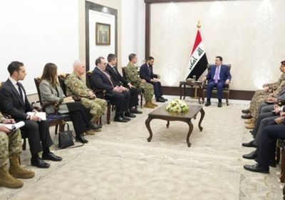 رئيس الوزراء العراقي وقائد سنتكوم يبحثان الوضع الأمني في سوريا