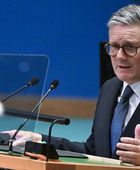 ستارمر يطالب ترامب بالاعتذار عن تصريح تقاعس الحلفاء في أفغانستان