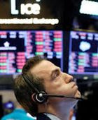 أداء متباين للأسهم الأمريكية