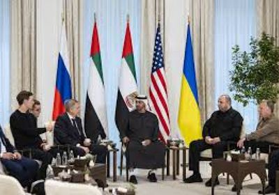 الرئيس الإماراتي يلتقي رؤساء الوفود المشاركة بشأن أوكرانيا