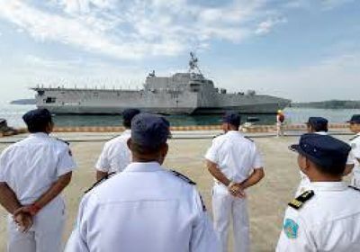 سفينة حربية أميركية ترسو في قاعدة بحرية كمبودية حدثتها الصين