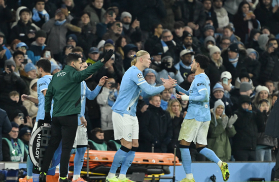 مرموش أساسياً.. تشكيلة مانشستر سيتي لمواجهة وولفرهامبتون