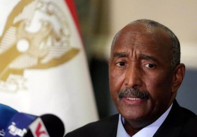 البرهان يبحث مع رئيس المخابرات المصرية مكافحة الإرهاب