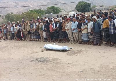 تشييع جثمان الشهيد محمد شايف إلى مسقط رأسه بالملاح