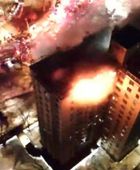 حريق ضخم يندلع في مبنى شاهق بنيويورك