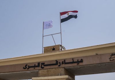 إسرائيل تقرر فتح معبر رفح لعبور الأفراد فقط