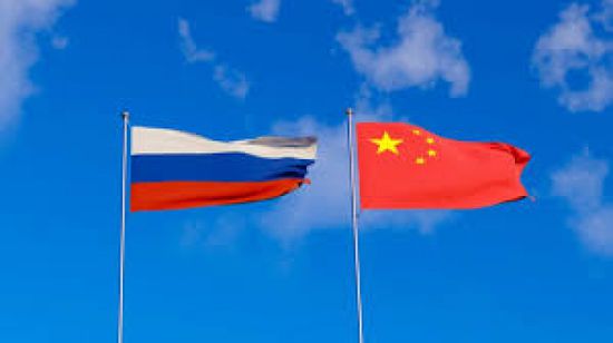 الصين تدعو لتعزيز التعاون الدفاعي مع روسيا