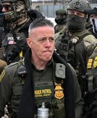 قائد حرس الحدود الأمريكي يغادر مدينة مينيابوليس