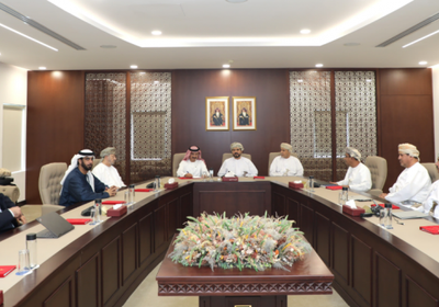 "موانئ دبي" وعُمان تبحثان الجدول الزمني لتطوير منطقة "الروضة"