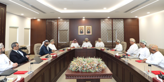 "موانئ دبي" وعُمان تبحثان الجدول الزمني لتطوير منطقة "الروضة"