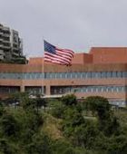 واشنطن تخطط لإعادة فتح السفارة الأمريكية في فنزويلا