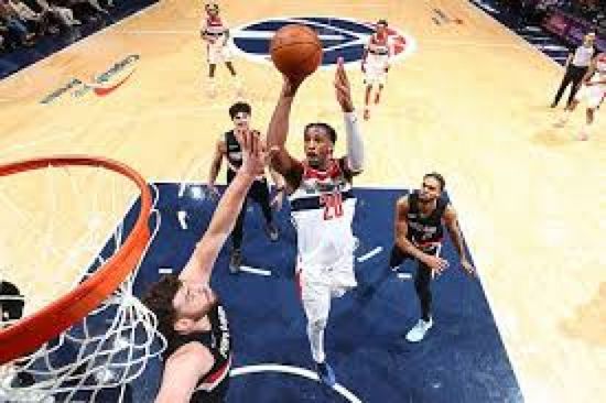 ويزاردز يتغلب على بليزرز ويضع حدًا لتسع هزائم متتالية