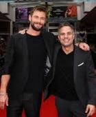 كريس هيمسورث ومارك رافالو يعودان للعمل معا في فيلم (كرايم 101)