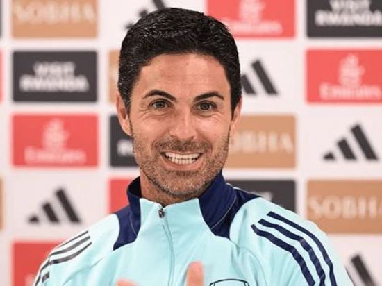 أرتيتا مدرب أرسنال يتجاهل ضغوط اللقب قبل مواجهة مضيفه ليدز العنيد