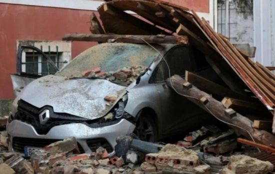 البرتغال.. ارتفاع حصيلة قتلى العاصفة &laquo;كريستين&raquo; لـ5 أشخاص