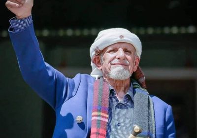 عبدالرب النقيب يدعو قوات العمالقة الجنوبية للالتحام مع الجماهير