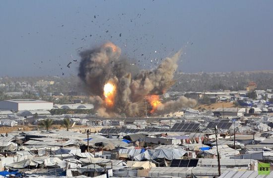 بعد استهداف خيام النازحين.. حماس تحذر من تقويض متعمد لاتفاق غزة