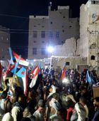 مسيرة حاشدة في حضرموت تأييدا لقرارات الرئيس الزُبيدي