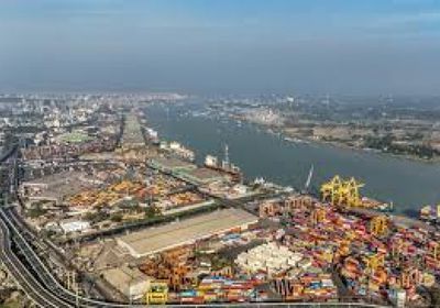 إضراب يشل الحركة في أكبر مرفأ بحري في بنغلادش