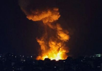 الجيش الإسرائيلي يُدمر مستودعات أسلحة لحزب الله جنوبي لبنان