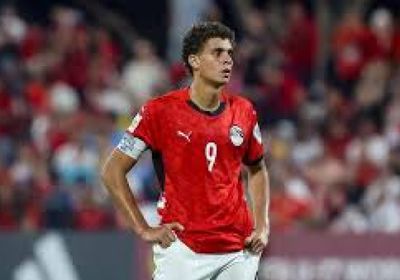 الفريق الثاني لبرشلونة يستعير عبد الكريم مهاجم الأهلي المصري