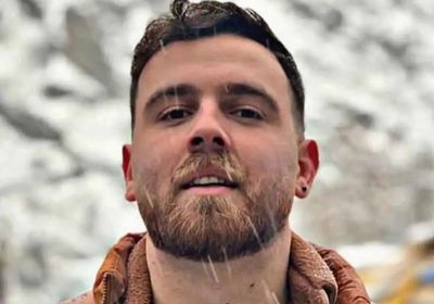 بعد التحذيرات الأمريكية.. السلطات الإيرانية تفرج عن المتظاهر عرفان سلطاني