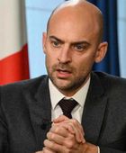 لتفادي ضربات أمريكية.. فرنسا تحث إيران لتقديم تنازلات كبرى