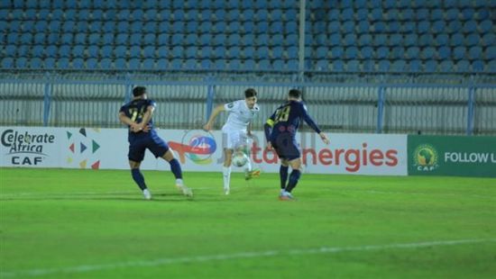الزمالك يخطف فوزًا صعبًا من المصري البورسعيدي بالكونفدرالية