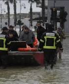 فيضانات المغرب تتسبب في إجلاء سكان مدينة القصر الكبير