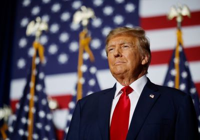 ترامب يهدد مقدّم احتفال توزيع جوائز غرامي بمقاضاته