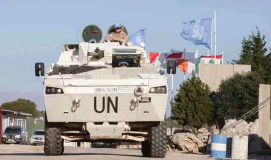 اليونيفيل تعلن إسقاط إسرائيل مواد كيميائية قرب الخط الأزرق