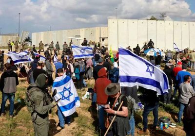 فرنسا تصدر مذكرتي توقيف ضد ناشطتين إسرائيليتين