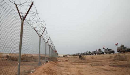 العراق ينفي فتح الحدود أمام اللاجئين السوريين
