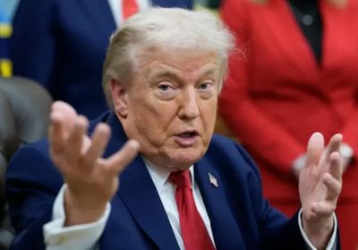 ترامب يعلن إجراء محادثات جارية مع إيران