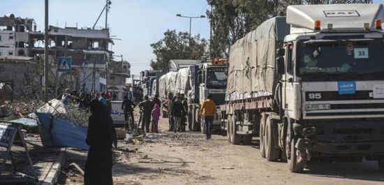 محكمة فرنسية تستدعي إسرائيليتين عرقلتا نقل المساعدات بغزة