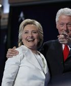 بيل وكلينتون يوافقان على الإدلاء أمام الكونغرس بشأن "إبستين"