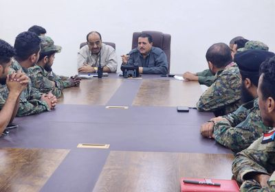 أمن العاصمة عدن يبحث آليات حفظ الأدلة الرقمية