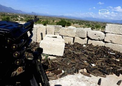 شهيد ومصابان من القوات الجنوبية بقصف حوثي في قطاع بتار