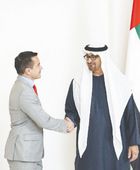 محمد بن زايد يبحث مع رئيس الإكوادور تعزيز العلاقات بين البلدين