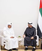 على هامش قمة الحكومات.. محمد بن زايد يلتقي رئيس وزراء الكويت