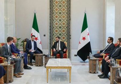 الشرع يبحث مع مبعوث ترامب التطورات الأخيرة في المنطقة