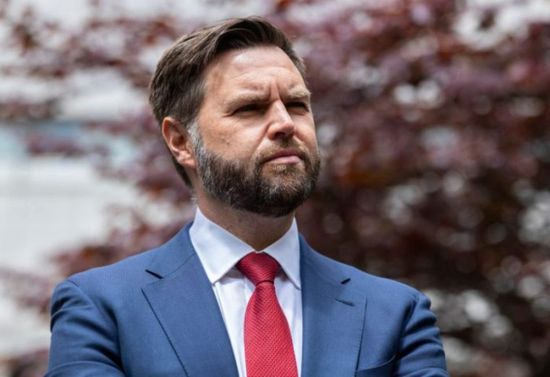 دي فانس يلمح لإمكانية اللجوء للحل العسكري ضد إيران