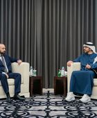 عبدالله بن زايد يبحث مع وزير خارجية أرمينيا العلاقات الثنائية