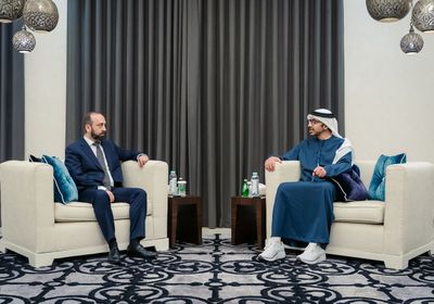 عبدالله بن زايد يبحث مع وزير خارجية أرمينيا العلاقات الثنائية