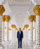 رئيس الدومينيكان يزور جامع الشيخ زايد الكبير في أبوظبي