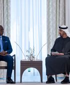 رئيس الإمارات ونظيره الغابوني يبحثان تعزيز العلاقات بين البلدين