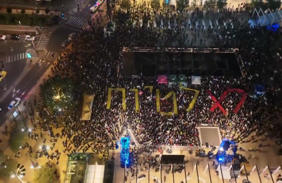 آلاف الإسرائيليين يتظاهرون في تل أبيب ضد حكومة نتنياهو