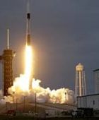 سبيس إكس تؤجل رحلاتها إلى المريخ